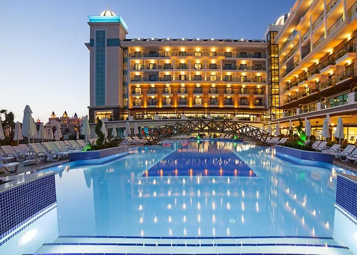 Luna Blanca Resort & Spa